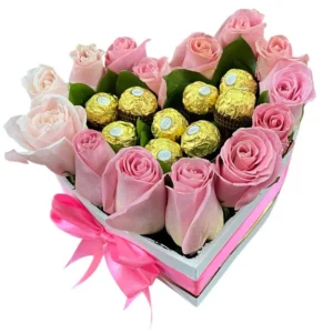 Corazon de Rosas Rosadas con Ferreros Rocher Cali ref 98
