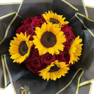 Ramo de 50 Rosas con Girasoles ref 121